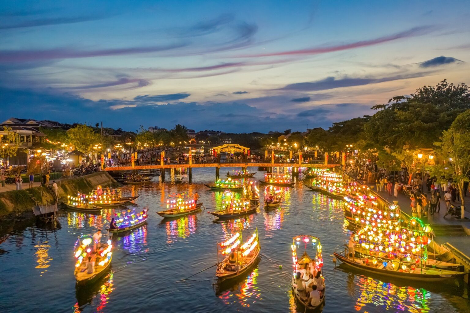 Simple And Attractive Beauties of Hoi An