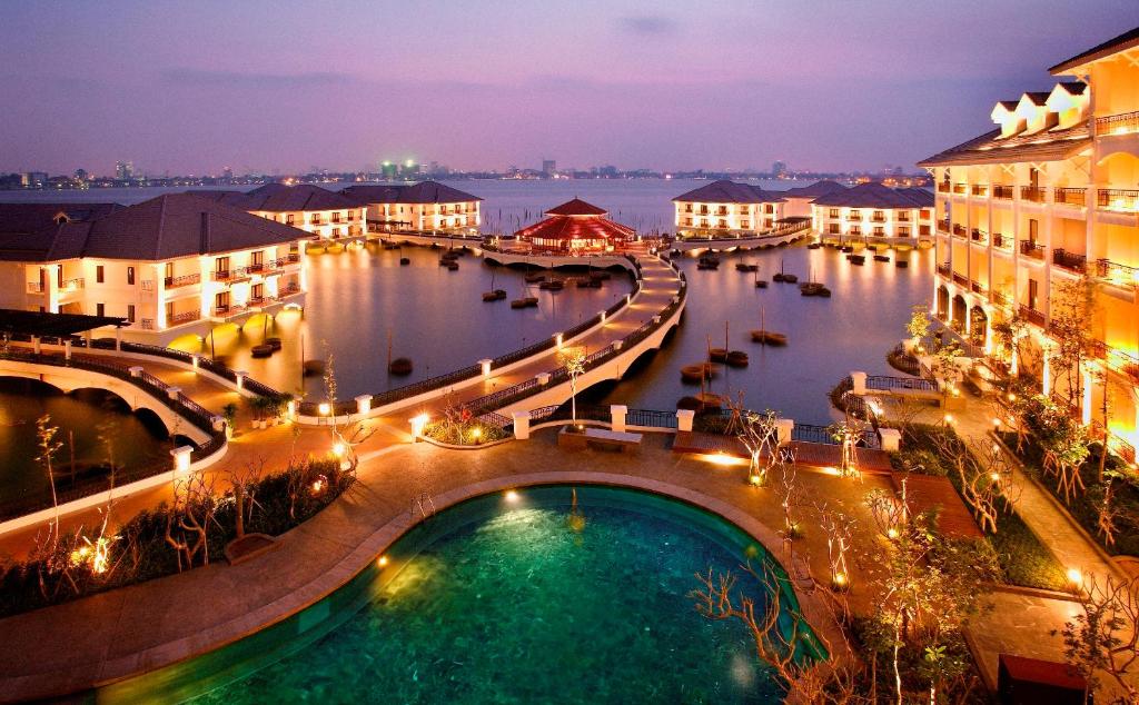 Benefits of Staying in a Luxury Hotel in Vietnam