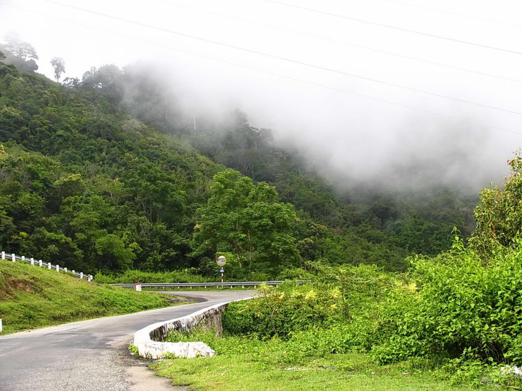 Experience Beautiful Pass Roads In Da Lat