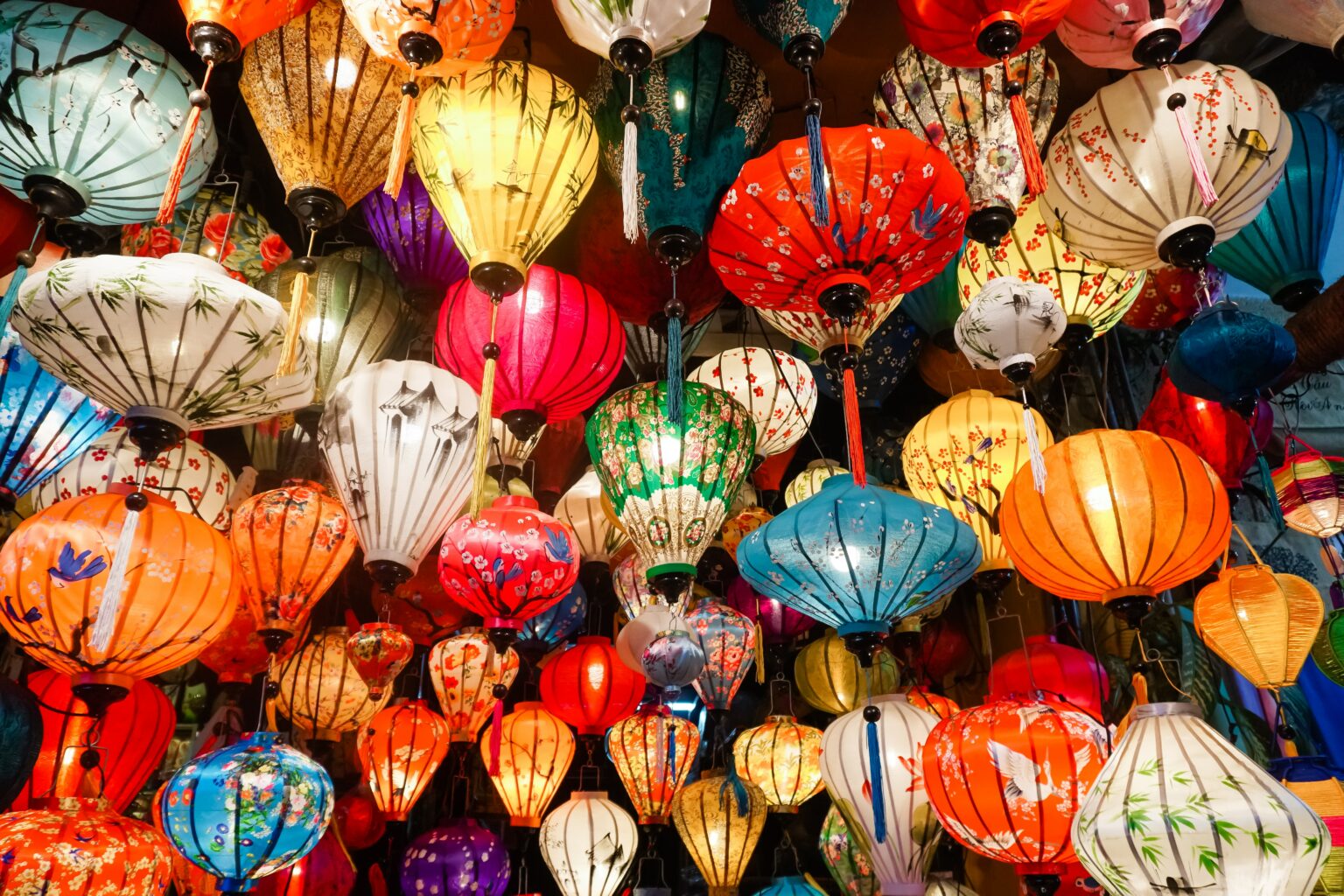 Simple And Attractive Beauties of Hoi An