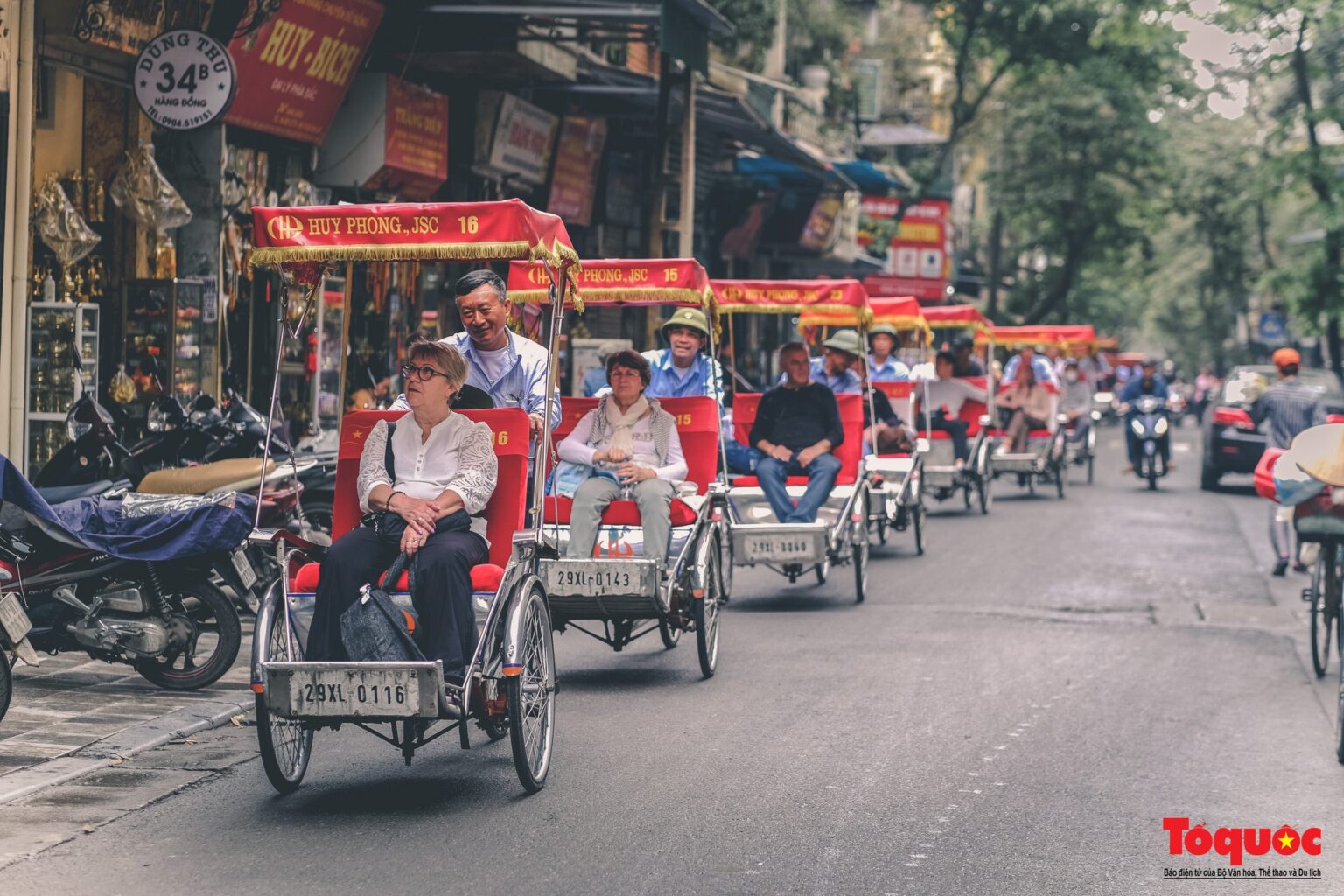 Cyclo- A Cultural Vietnamese Beauty and an Attraction to Foreign Tourists